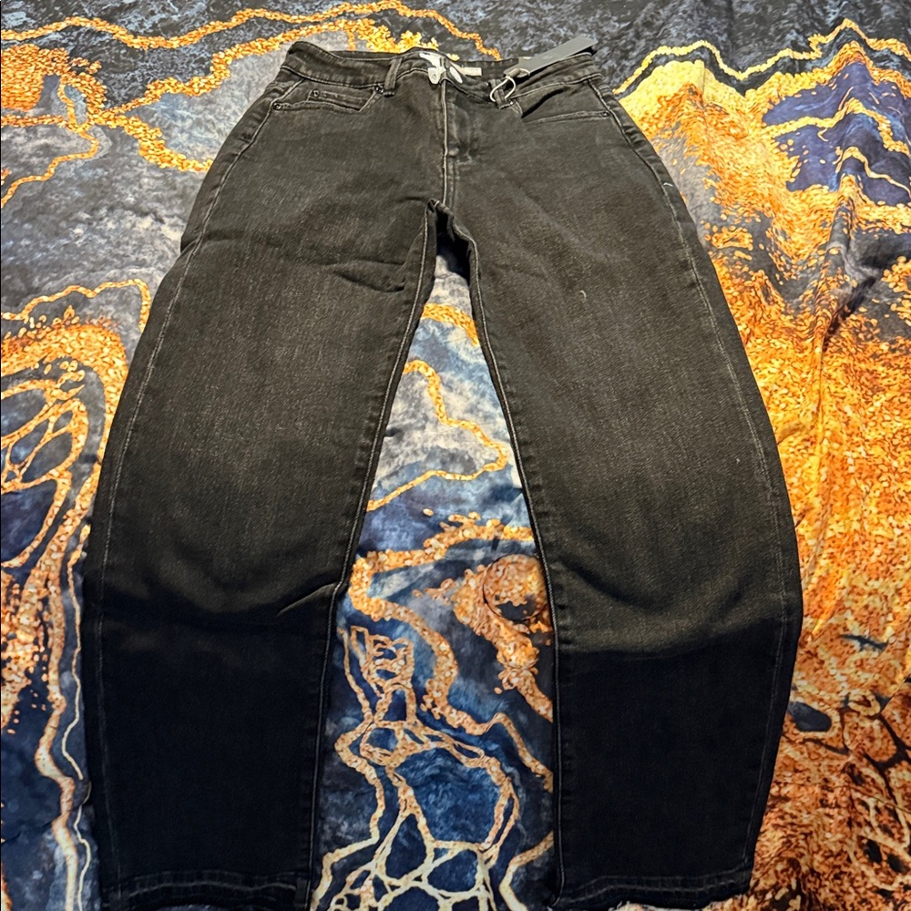 Tractr Men's Relaxed Black Jeans